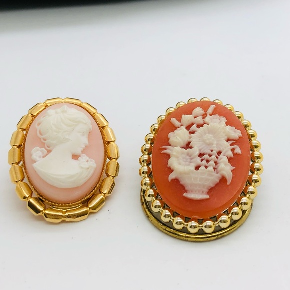 Vintage Cameo Clip Brooch Lot - Picture 7 of 7